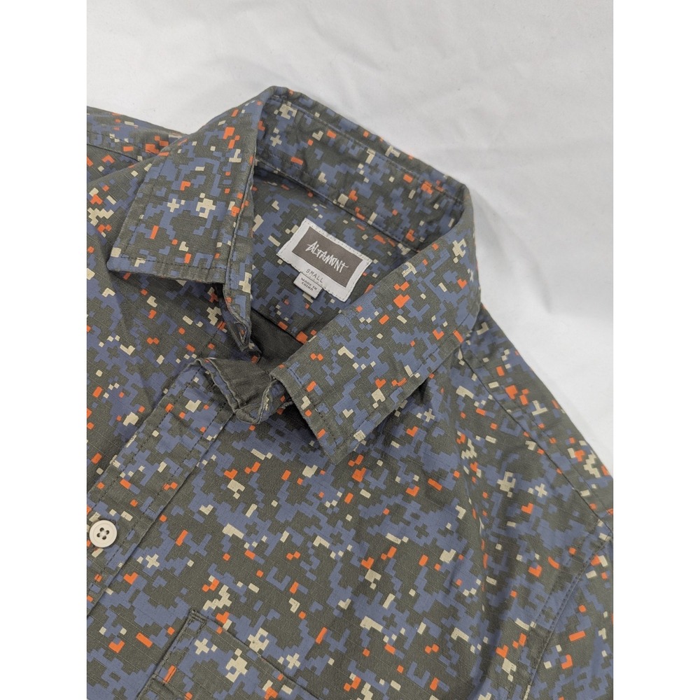 Altamont Shirt‎ Mens Small Confetti Digital Camo Button Up Work Skate